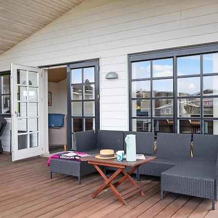 Feriehus Stylish At Folle With Sea Glimpse And Spacious Terraces *